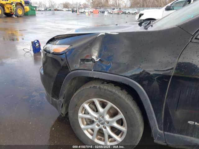 2017 JEEP CHEROKEE 1C4PJMAB0HW657862 Photo 5