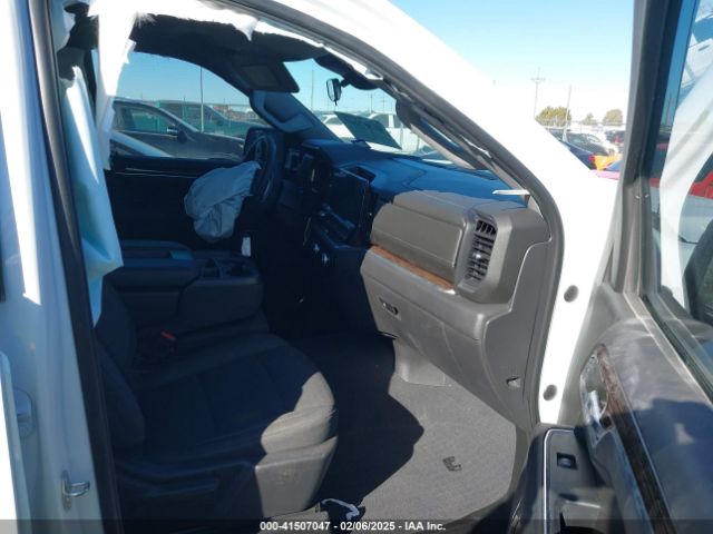 3GTUUCE80PG141162 GMC Sierra 1500 4wd  Short Box Elevation With 3sb