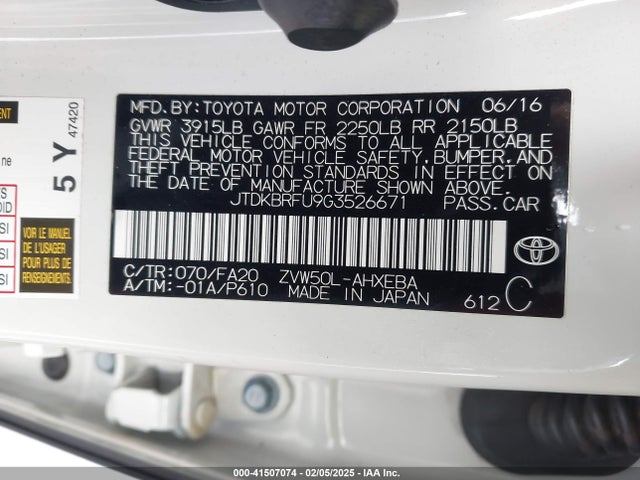 JTDKBRFU9G3526671 Toyota Prius Two