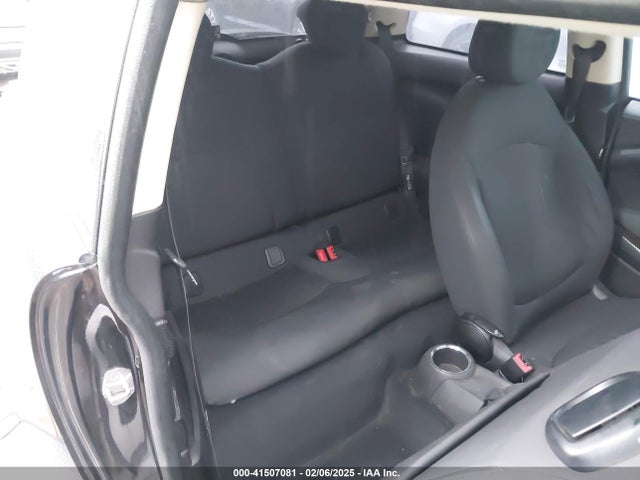 2011 MINI COOPER S WMWSV3C50BTY21312 Photo 7