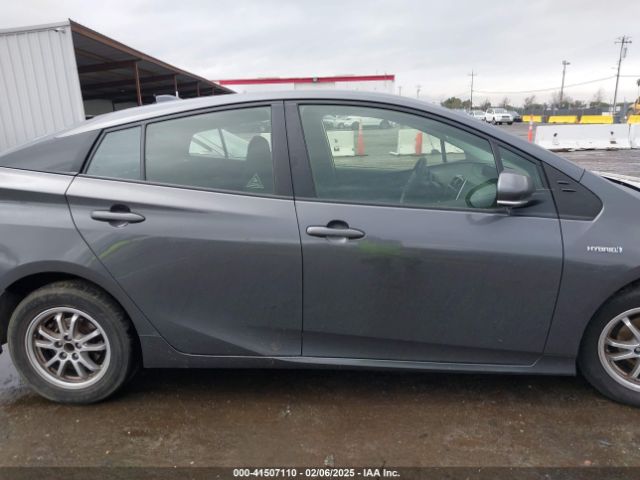 JTDKAMFUXM3143646 Toyota Prius L Eco