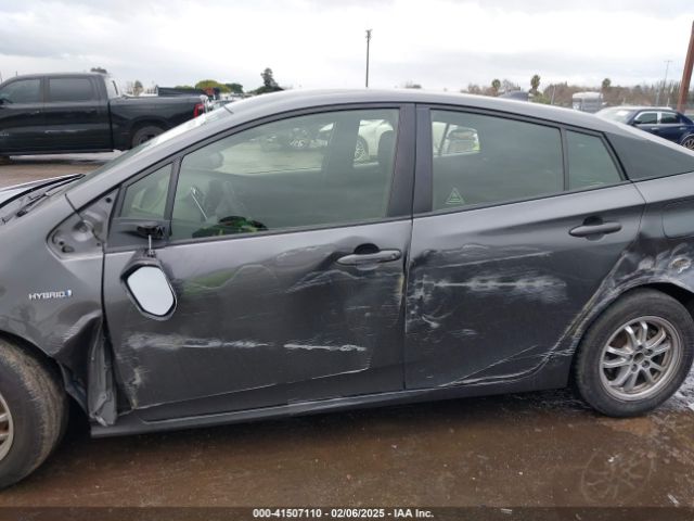 JTDKAMFUXM3143646 Toyota Prius L Eco