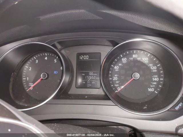 3VW2B7AJ2HM203092 Volkswagen Jetta 1.4t S
