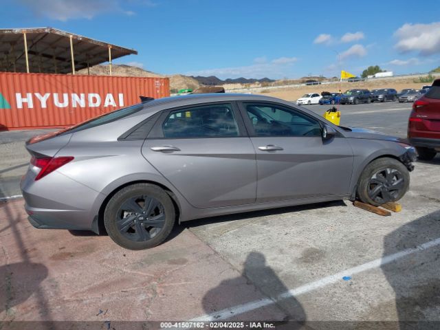 KMHLM4AJ6PU076465 Hyundai Elantra Hybrid Blue