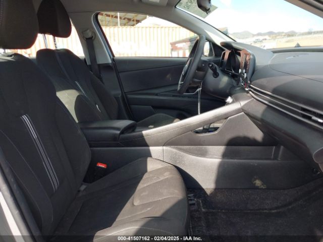 KMHLM4AJ6PU076465 Hyundai Elantra Hybrid Blue