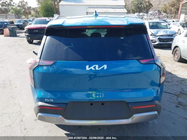KNDAFFS5XR6035878 KIA Ev9 Wind