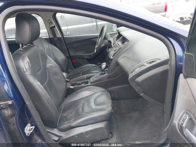 Ford FOCUS SE 2016 1FADP3F24GL394656 Image 5