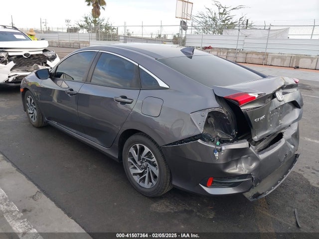 Honda CIVIC EX 2018 2HGFC2F72JH512892 Image 3