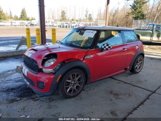 2009 MINI COOPER S WMWMF73529TT99938 Photo 1