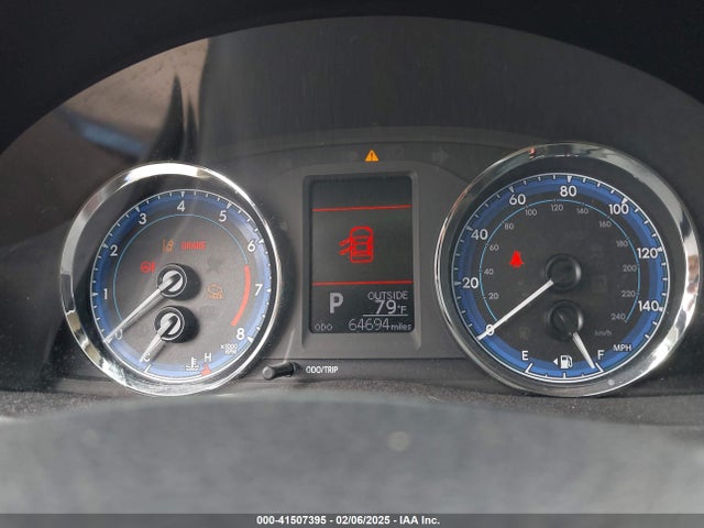 2T1BURHE3KC198485 Toyota COROLLA LE