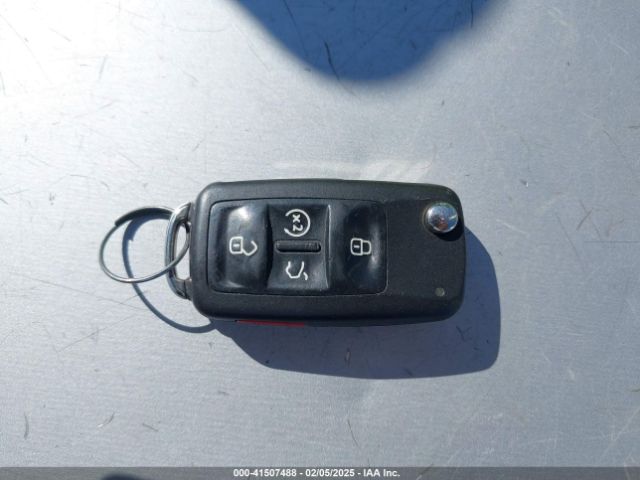 1VWSA7A38MC011112 Volkswagen Passat 2.0t Se