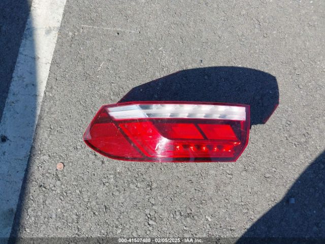 1VWSA7A38MC011112 Volkswagen Passat 2.0t Se