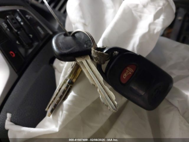 5NPD84LF4JH307760 Hyundai ELANTRA SEL
