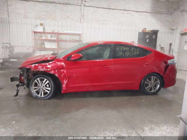 5NPD84LF4JH307760 Hyundai ELANTRA SEL