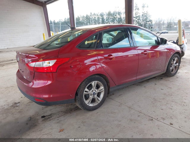 Ford FOCUS SE 2014 1FADP3F27EL230671 Image 4