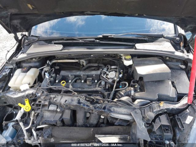 1FADP3M23JL311079 Ford FOCUS SEL