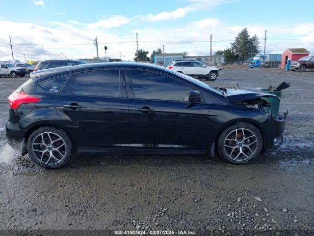 1FADP3M23JL311079 Ford FOCUS SEL
