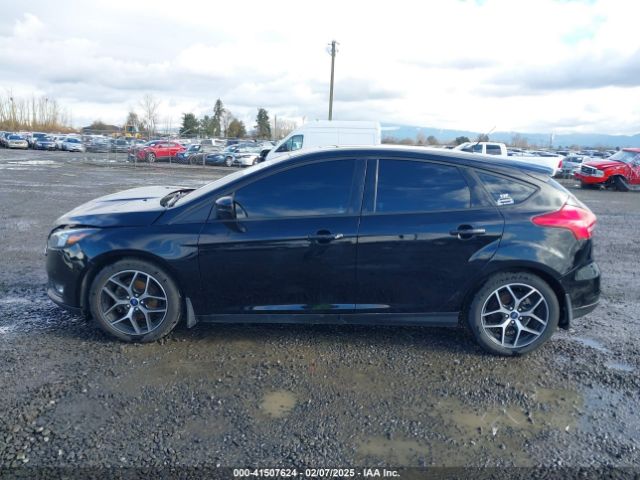 1FADP3M23JL311079 Ford FOCUS SEL