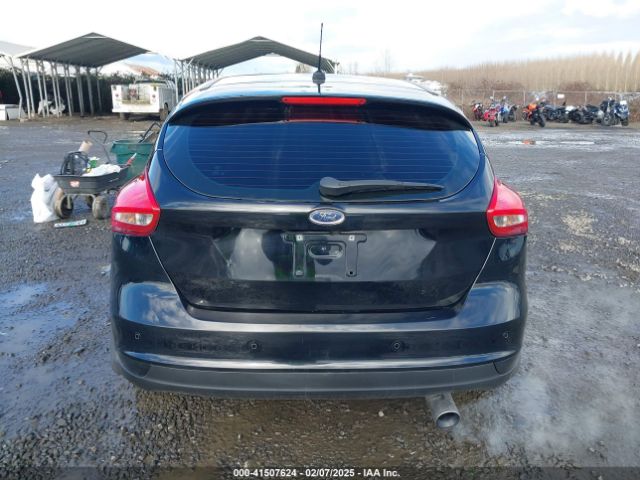 1FADP3M23JL311079 Ford FOCUS SEL