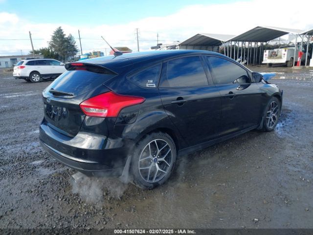 1FADP3M23JL311079 Ford FOCUS SEL