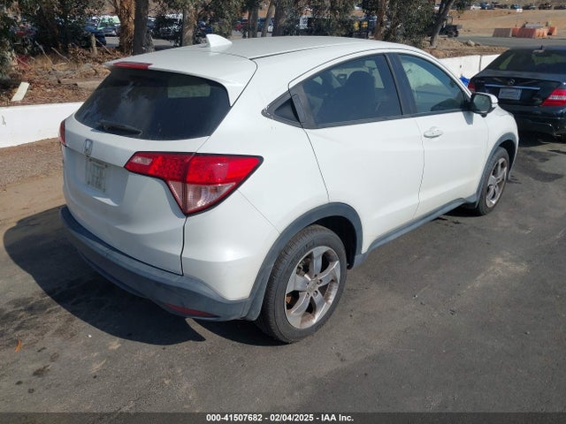 Honda HR-V EX 2017 3CZRU5H58HM706015 Image 4