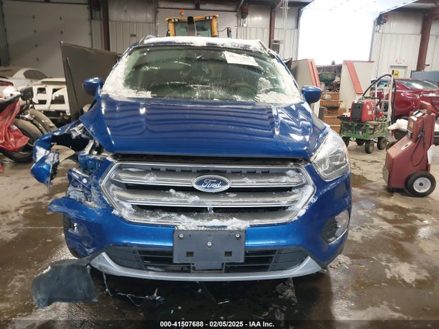 1FMCU9HD8JUD29970 Ford ESCAPE SEL