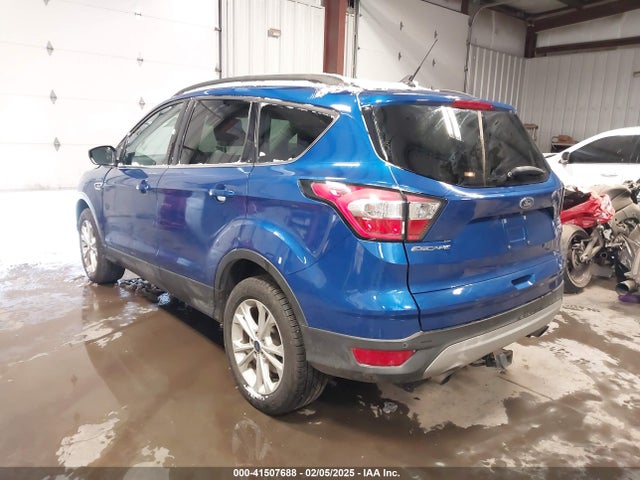 1FMCU9HD8JUD29970 Ford ESCAPE SEL