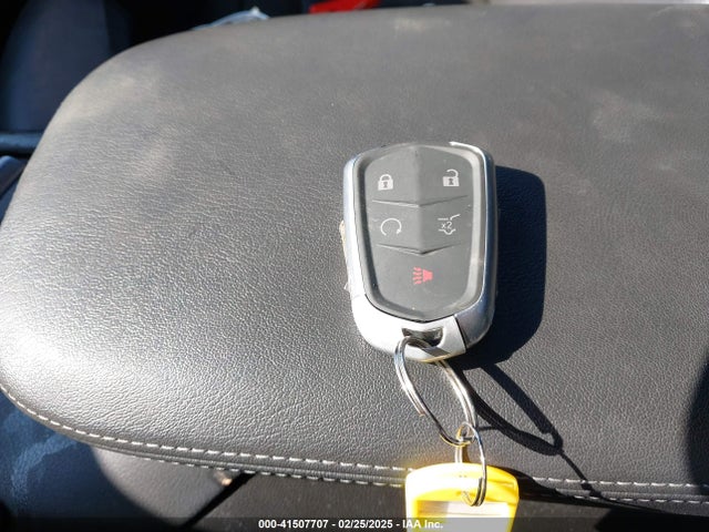 2023 CADILLAC XT5 1GYKNCRS2PZ146772 Photo 10