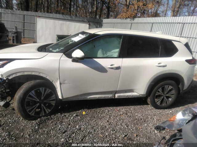 Nissan Rogue Sv Intelligent Awd 2022 5N1BT3BB7NC710191 Image 13