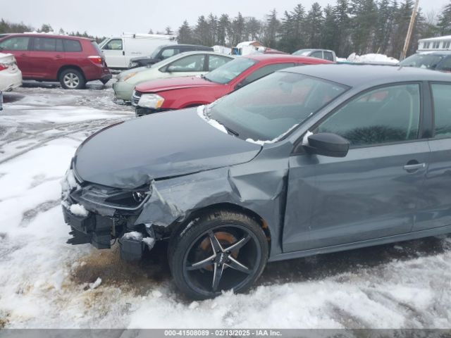 3VW2K7AJ0FM298653 Volkswagen Jetta 2.0l S