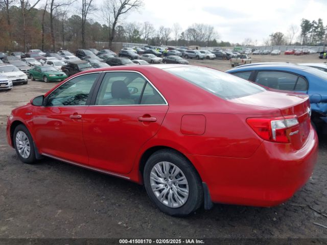 4T1BD1FK3EU102156 Toyota Camry Hybrid Le