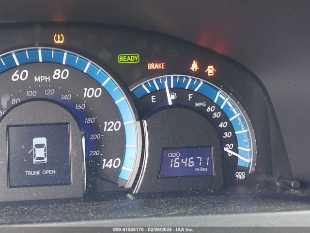 4T1BD1FK3EU102156 Toyota Camry Hybrid Le