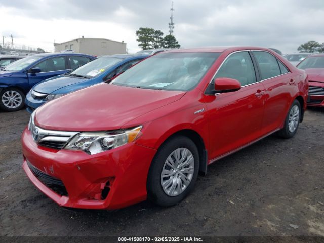 4T1BD1FK3EU102156 Toyota Camry Hybrid Le