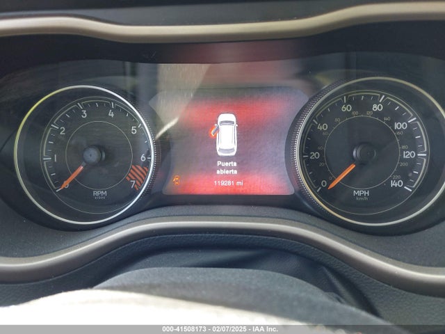 Jeep Cherokee Limited 2015 1C4PJMDB0FW729457 Image 7