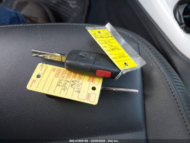 3VWJD7AT6KM713525 Volkswagen Beetle 2.0t Se