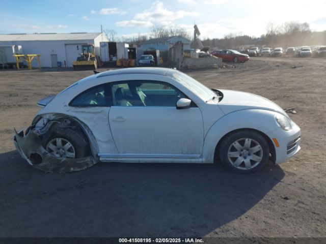 3VWJD7AT6KM713525 Volkswagen Beetle 2.0t Se