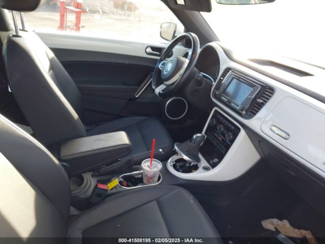 3VWJD7AT6KM713525 Volkswagen Beetle 2.0t Se