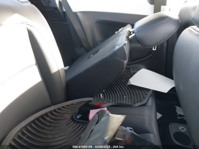 3VWJD7AT6KM713525 Volkswagen Beetle 2.0t Se