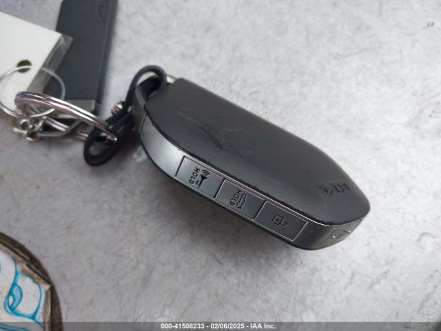 KNAG44J89S5289395 KIA K5 Gt