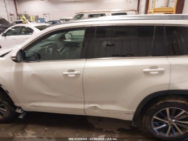 5TDJZRFH7HS507661 Toyota Highlander Xle