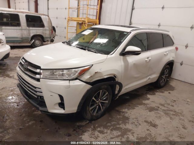 5TDJZRFH7HS507661 Toyota Highlander Xle
