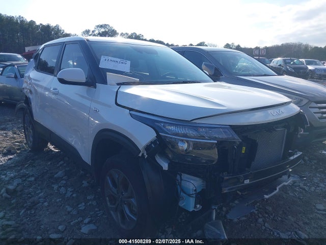 KNDEPCAA1R7664077 KIA Seltos Lx