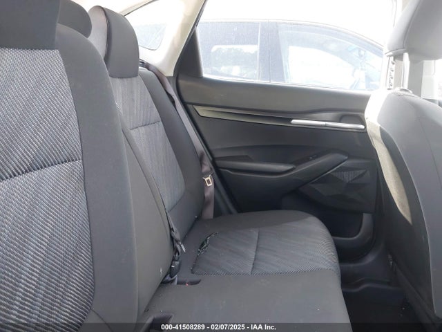KNDEPCAA1R7664077 KIA Seltos Lx