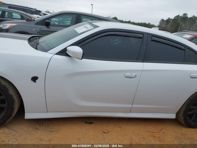 2C3CDXL98KH689146 Dodge Charger Srt Hellcat Rwd