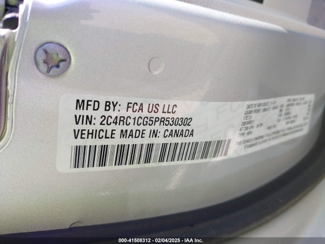 2C4RC1CG5PR530302 Chrysler Voyager Lx