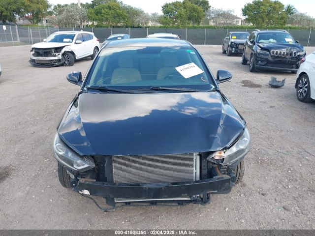 5NPD84LF0HH119988 Hyundai ELANTRA SE