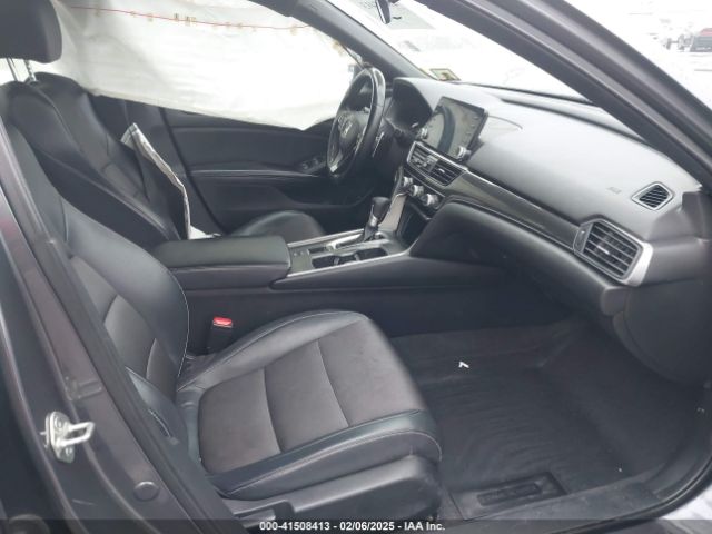 1HGCV1F35JA215408 Honda Accord Sport