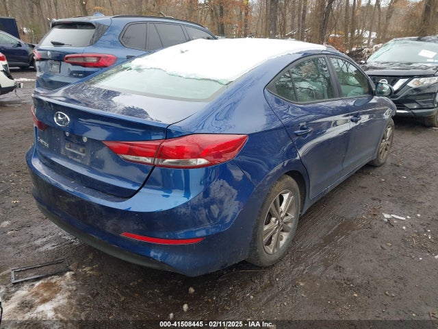 5NPD84LFXJH389719 Hyundai Elantra Value Edition