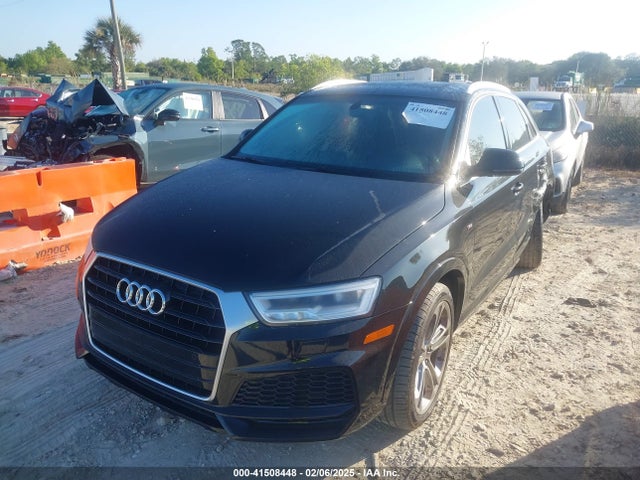 2018 AUDI Q3 WA1HCCFS2JR031648 Photo 1