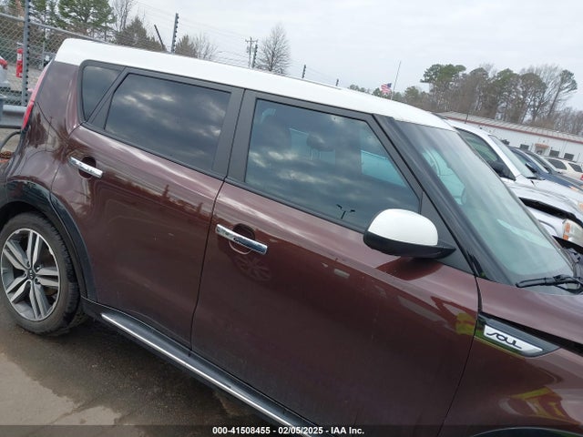 KIA SOUL + 2017 KNDJP3A5XH7473516 Image 13